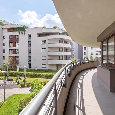 Spacious Apartment Large Balcony & Parking Krakow Dobrego Pasterza 118 By Heyrent Apartmán Krakov