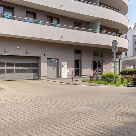 Apartmán Spacious Apartment Large Balcony & Parking Krakow Dobrego Pasterza 118 By Heyrent *